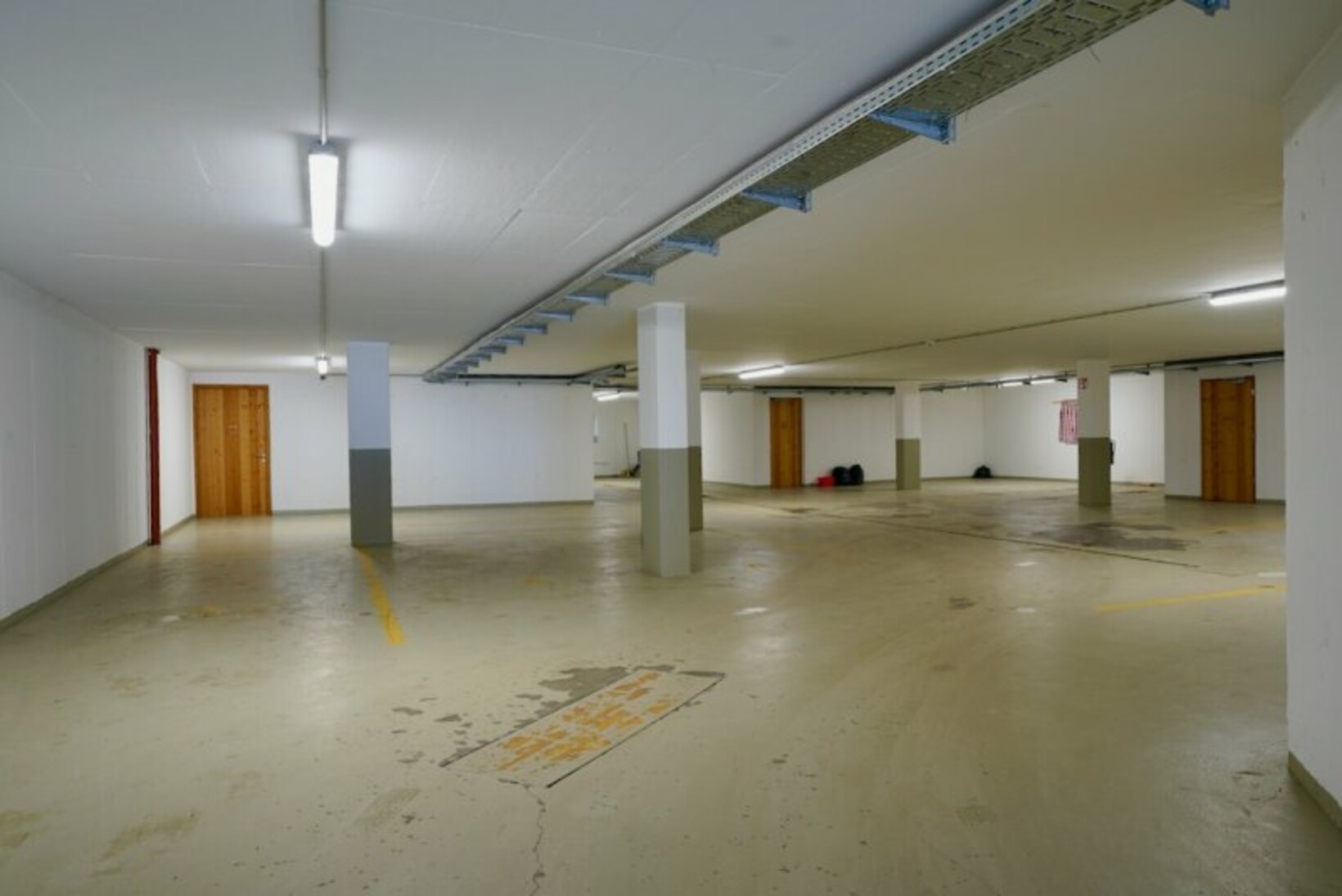 BETREIBER FÜR VERMIETUNG EXCLUSIVER FERIENHÜTTEN GESUCHT - Jenewein Immobilienmanagement