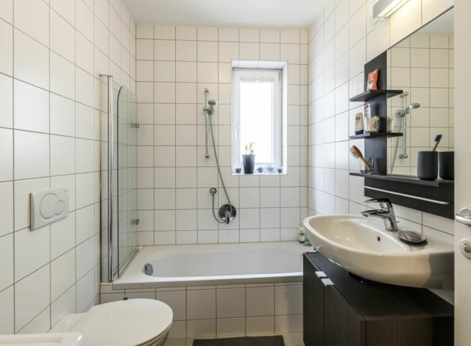 Stadthaus in Wilten mit 4 Wohnungen - Jenewein Immobilienmanagement