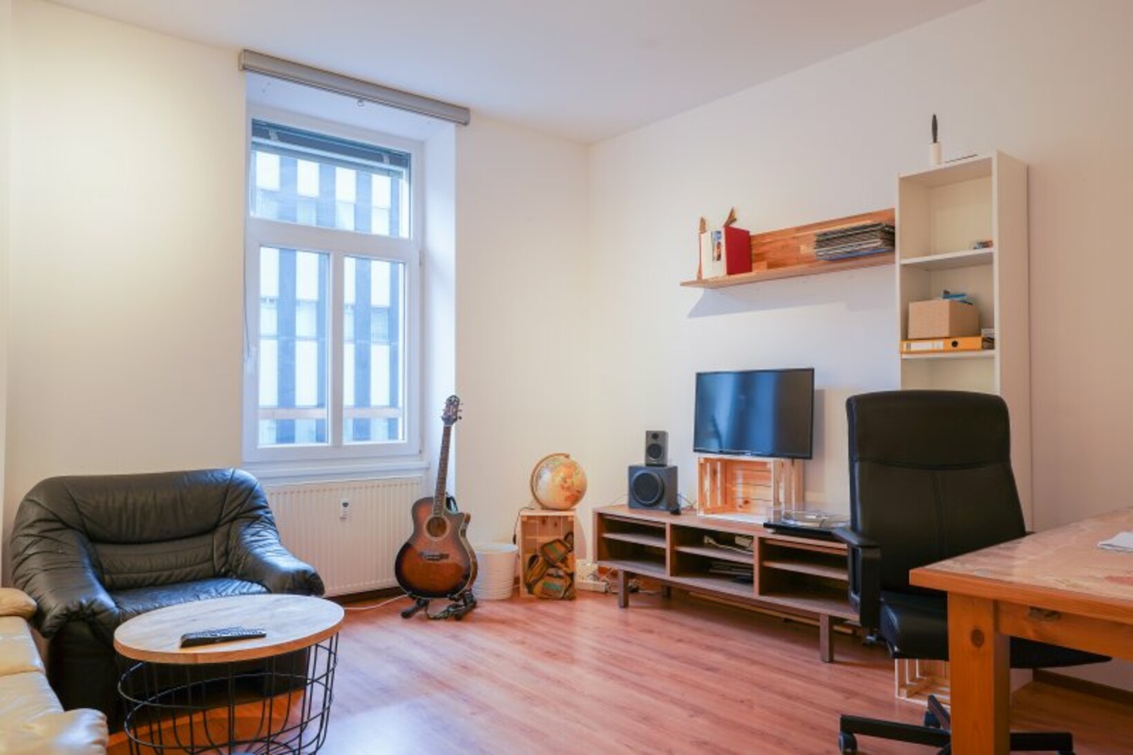 Charmante 2-Zimmer Wohnung mit Altbauflair WG-geeignet - Jenewein Immobilienmanagement