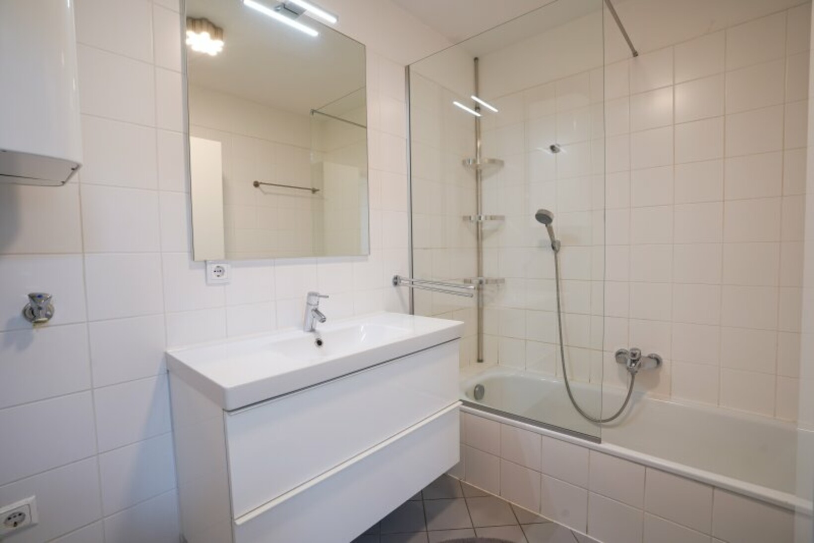 STARTERTRAUM in Hall - EINZIEHEN UND WOHLFÜHLEN! - Jenewein Immobilienmanagement
