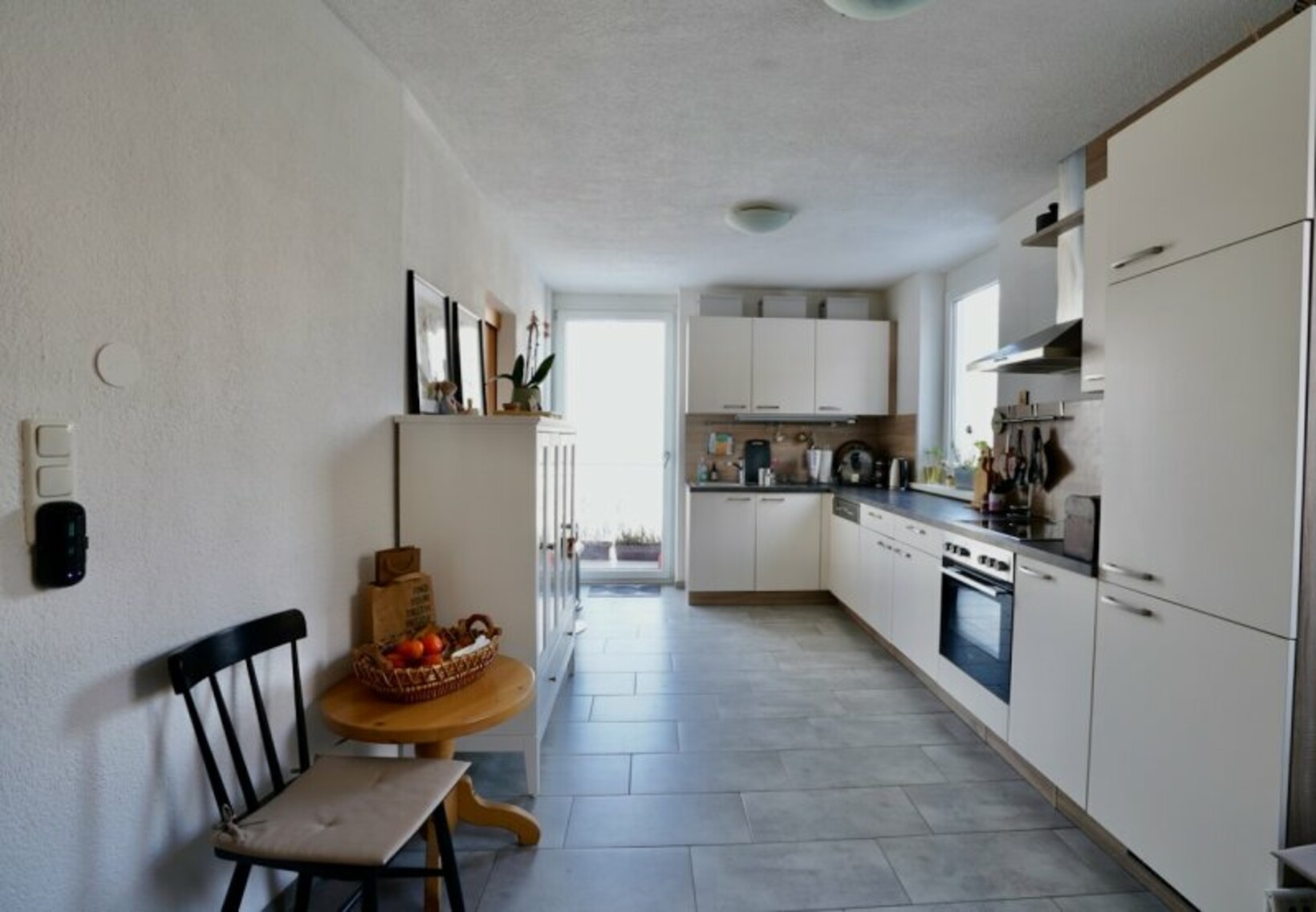 DOPPELHAUSHÄLFTE MIT EINLIEGERWOHNUNG NATURNAH - Jenewein Immobilienmanagement