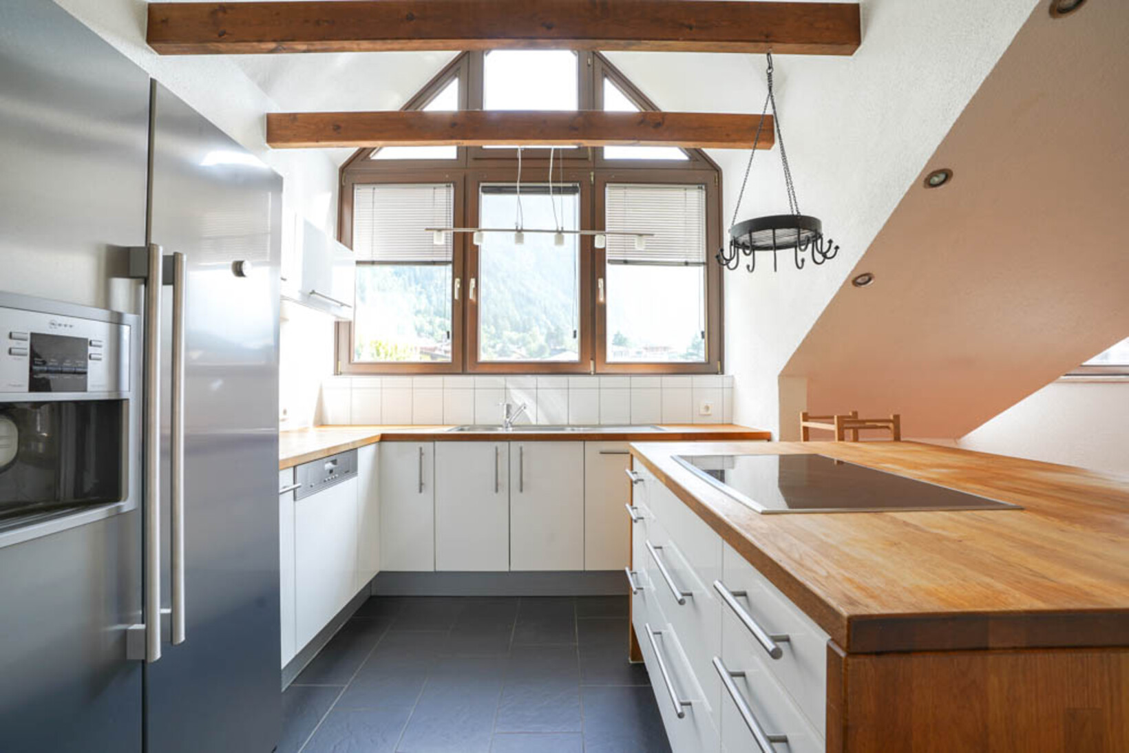 LEISTBARE 152 m² MAISONETTWOHNUNG MIT 2 GARAGENPLÄTZEN - Jenewein Immobilienmanagement