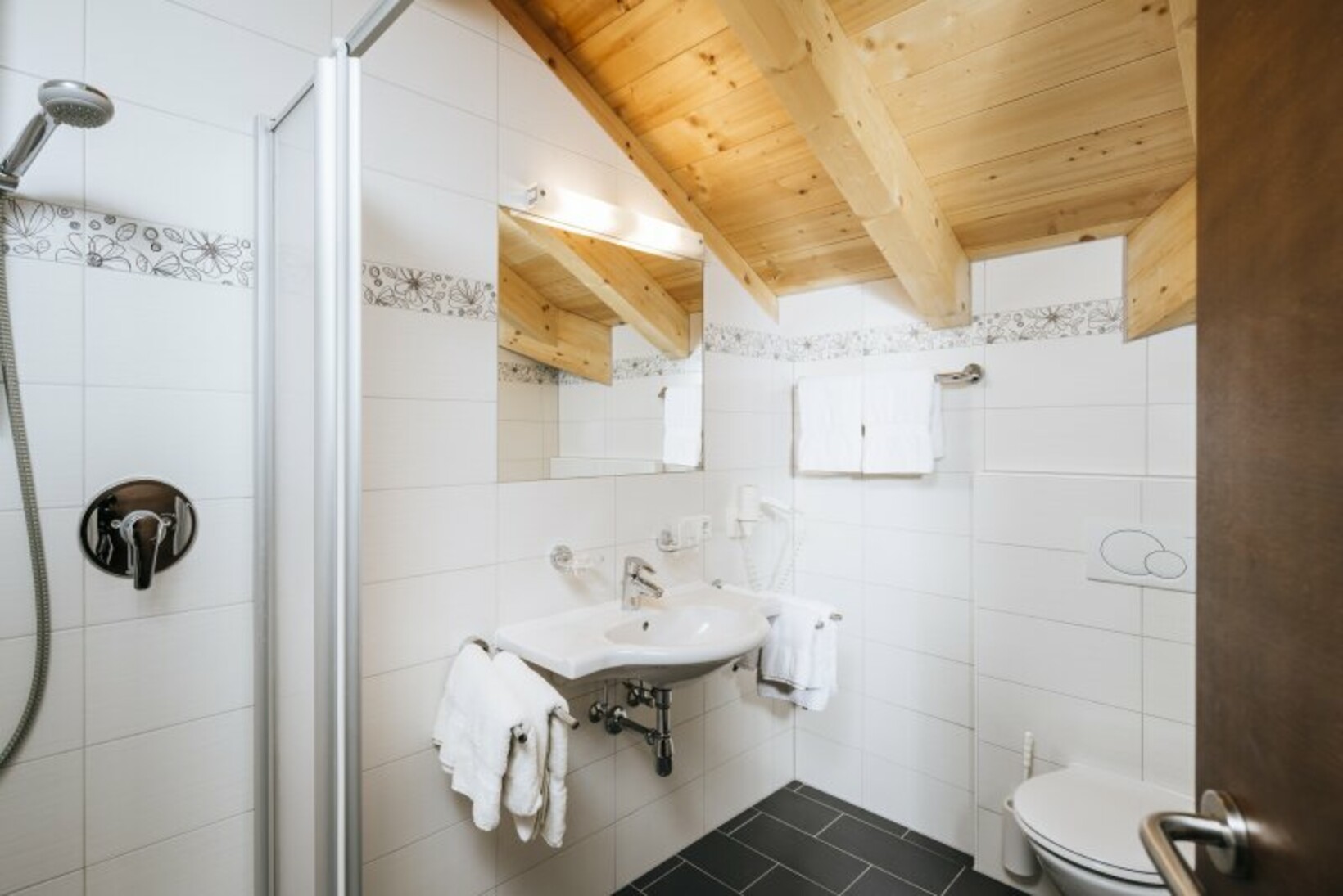 Appartementchalet in Top Skigebiet und Wandergebiet - Jenewein Immobilienmanagement