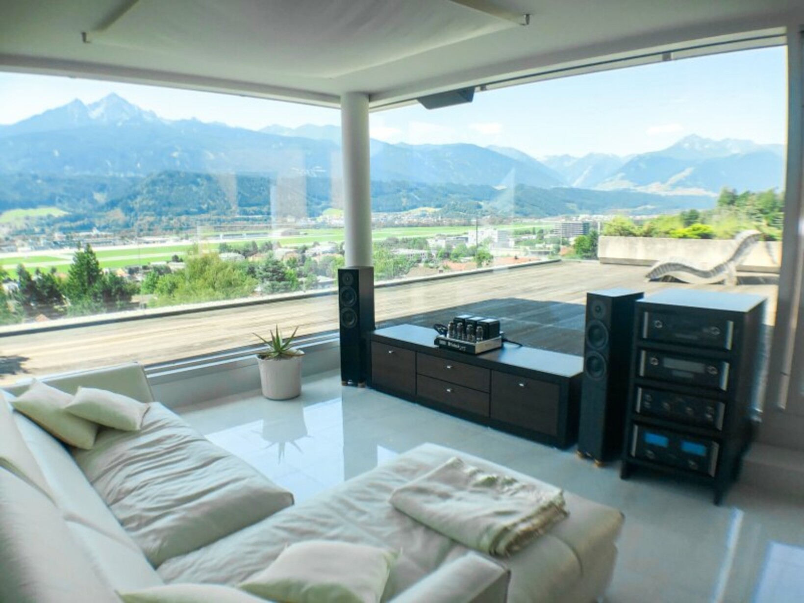 Luxuriöses Penthouse mit Weitblick - Jenewein Immobilienmanagement