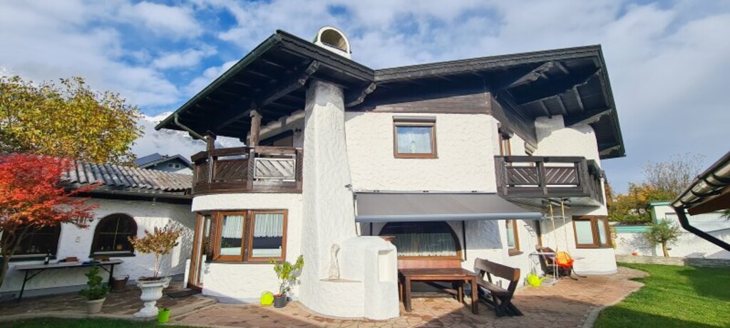 Haus im Kranebitter Stil – beste Infrastruktur - Jenewein Immobilienmanagement