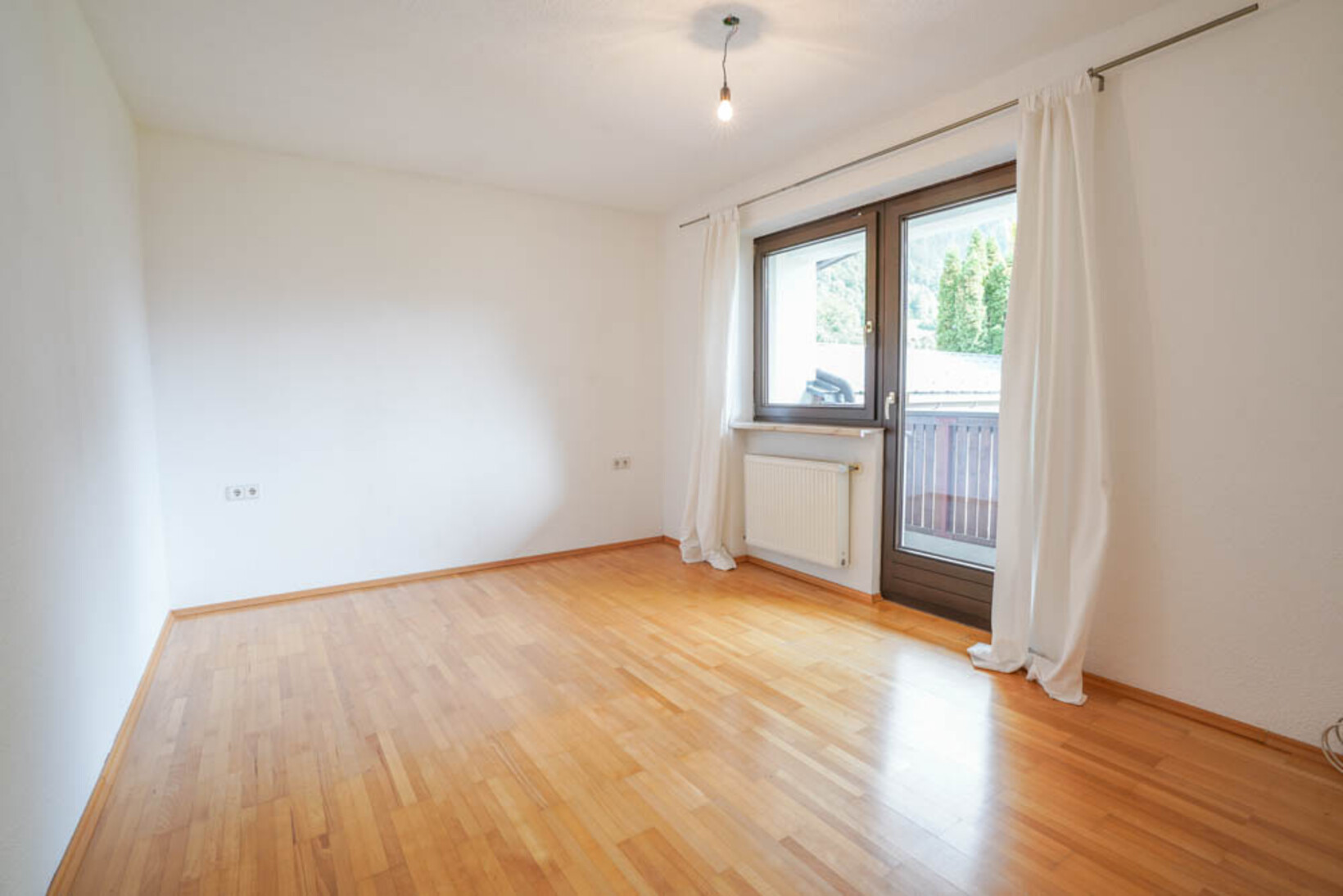 LEISTBARE 152 m² MAISONETTWOHNUNG MIT 2 GARAGENPLÄTZEN - Jenewein Immobilienmanagement