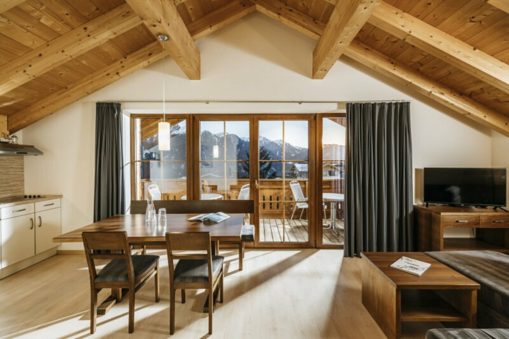 Appartementchalet in Top Skigebiet und Wandergebiet - Jenewein Immobilienmanagement