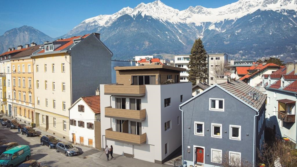 Stadthaus Wilten Garconniere 2 / Bergiselblick - Jenewein Immobilienmanagement